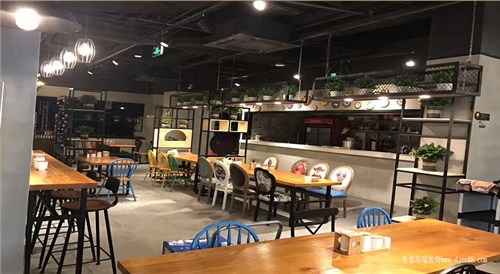 寶龍煙花三月初相遇餐飲店設(shè)計裝修